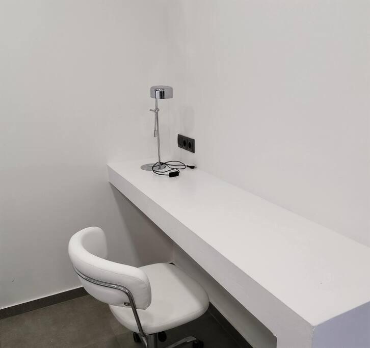 Farisma - Bright And Central Apt In Kalamata Luaran gambar